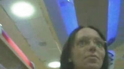 Schöne Deutsch Mädchen immer von hinten beugte sich über Küchenarbeitsplatte gefickt